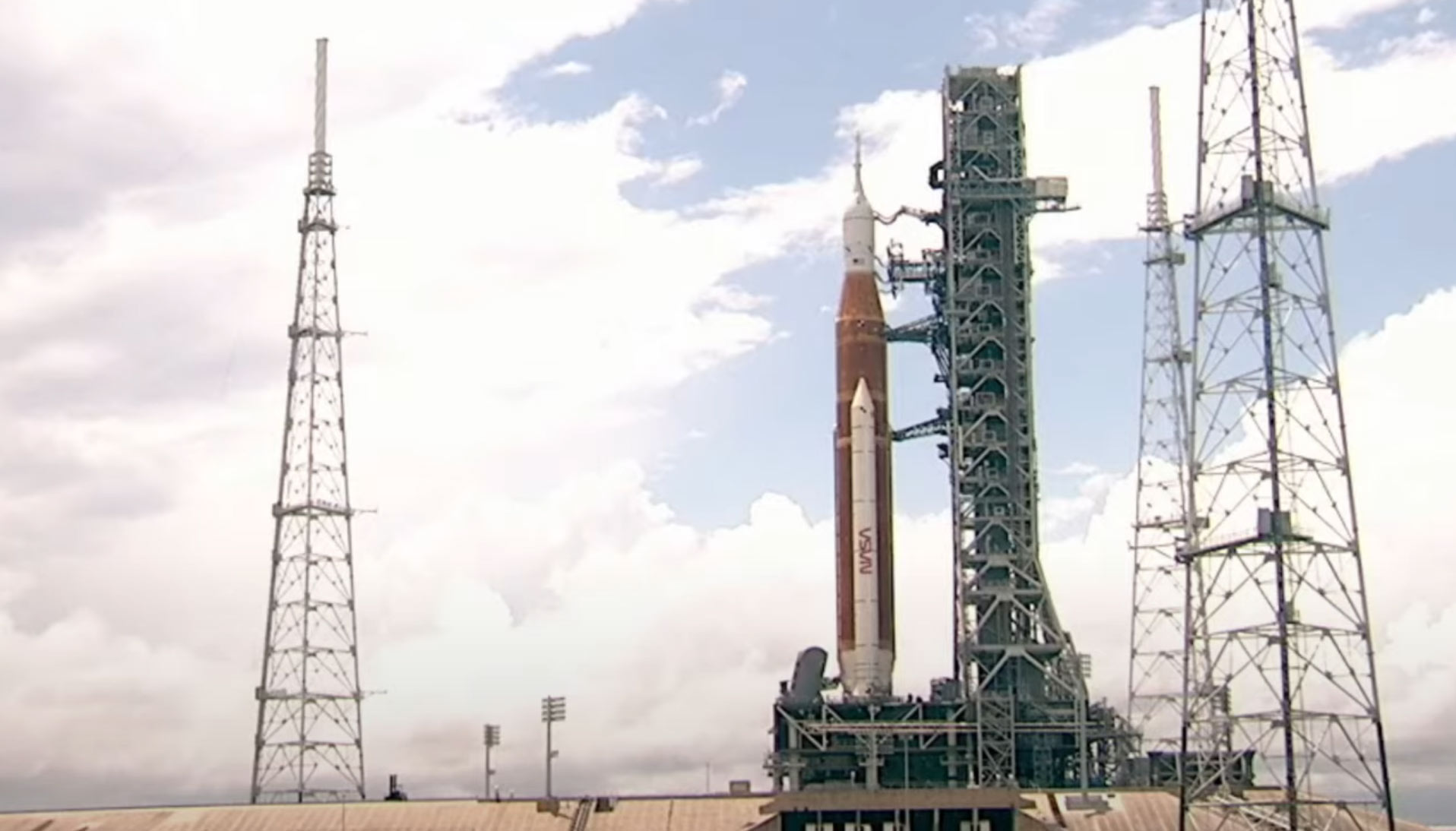 Nasa Artemis I Moon Rocket Arrived at Launch Complex 39B