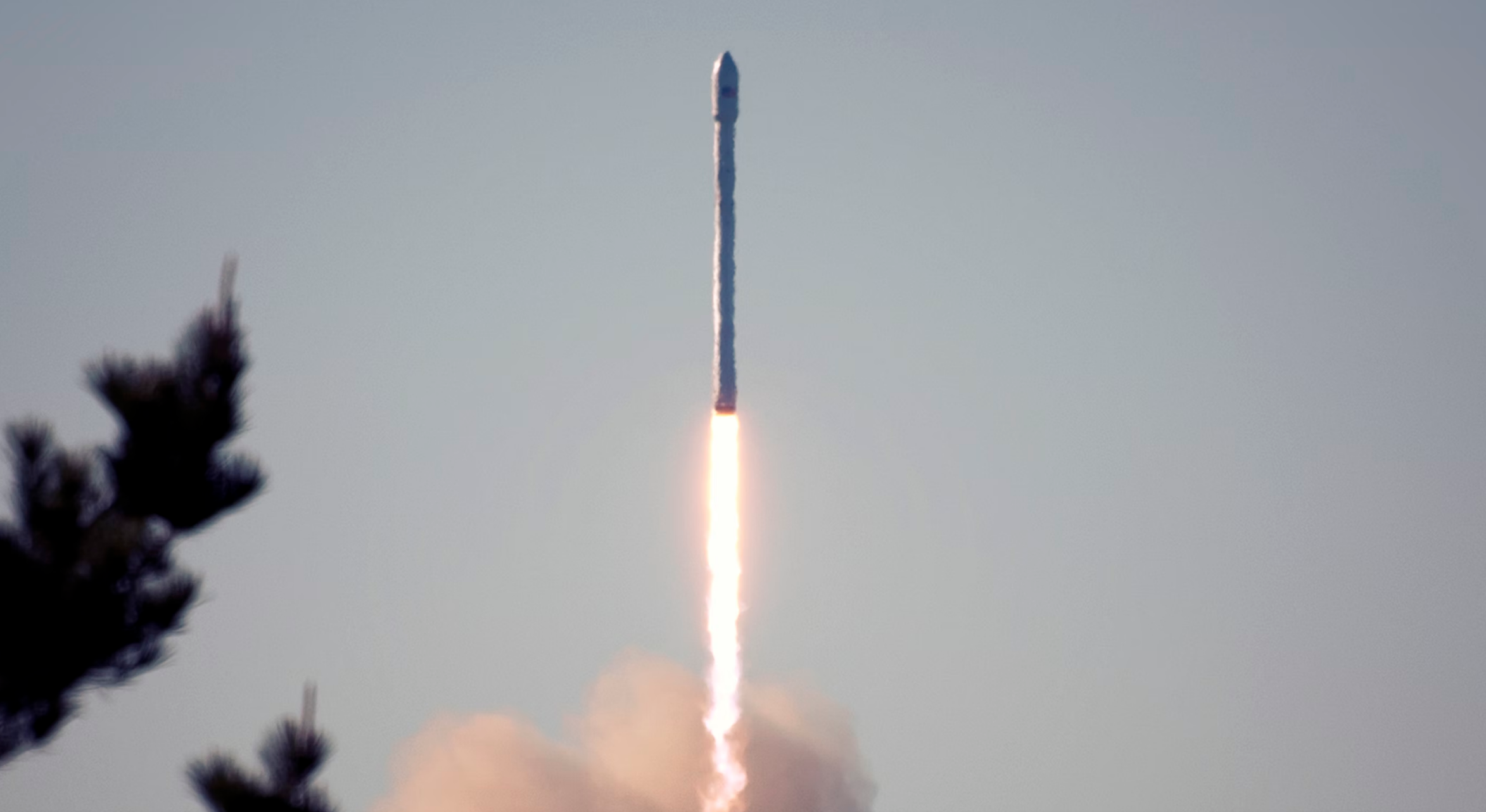 NASA SpaceX Falcon 9 Eutelsat 10B Mission Rocket Launch