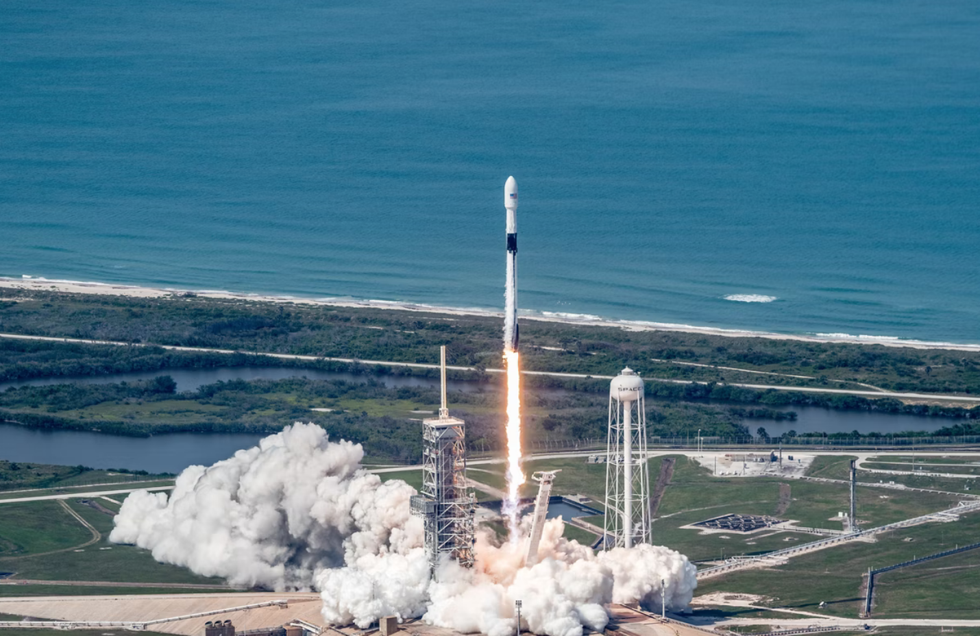 NASA SpaceX falcon 9 CRS 33 Mission