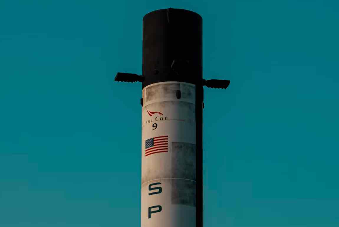 NASA SpaceX Falcon 9 Starlink 17-13 Mission