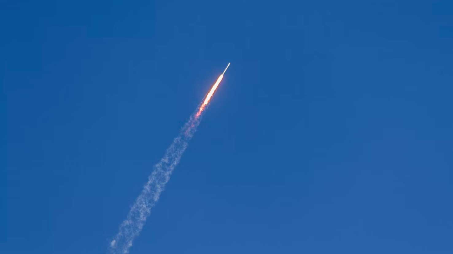 NASA SpaceX Falcon 9 Starlink 17-7 Mission
