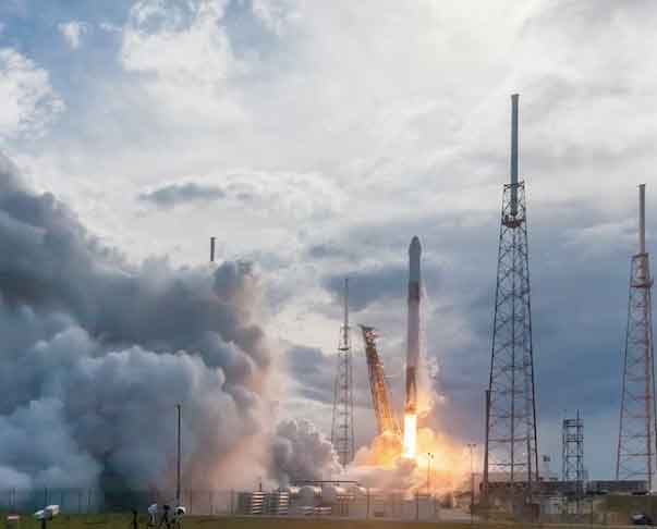 NASA SpaceX falcon 9 Starlink 5-15