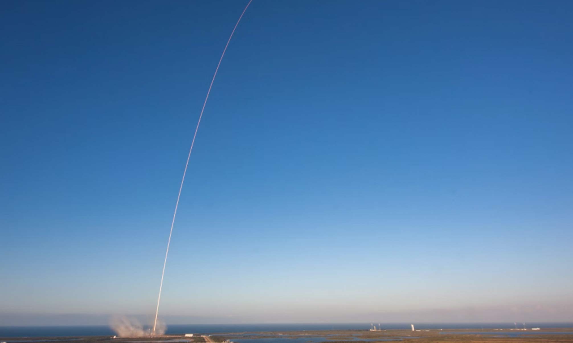 NASA SpaceX falcon 9 Starlink 6-18