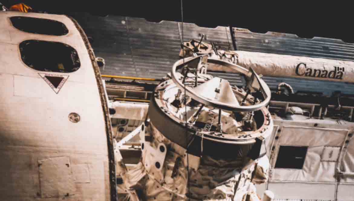 NASA SpaceX Falcon 9 Starlink 6-37