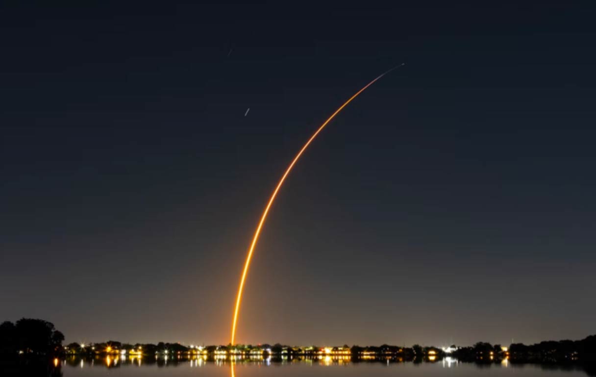 NASA SpaceX Falcon 9 Starlink 6-38