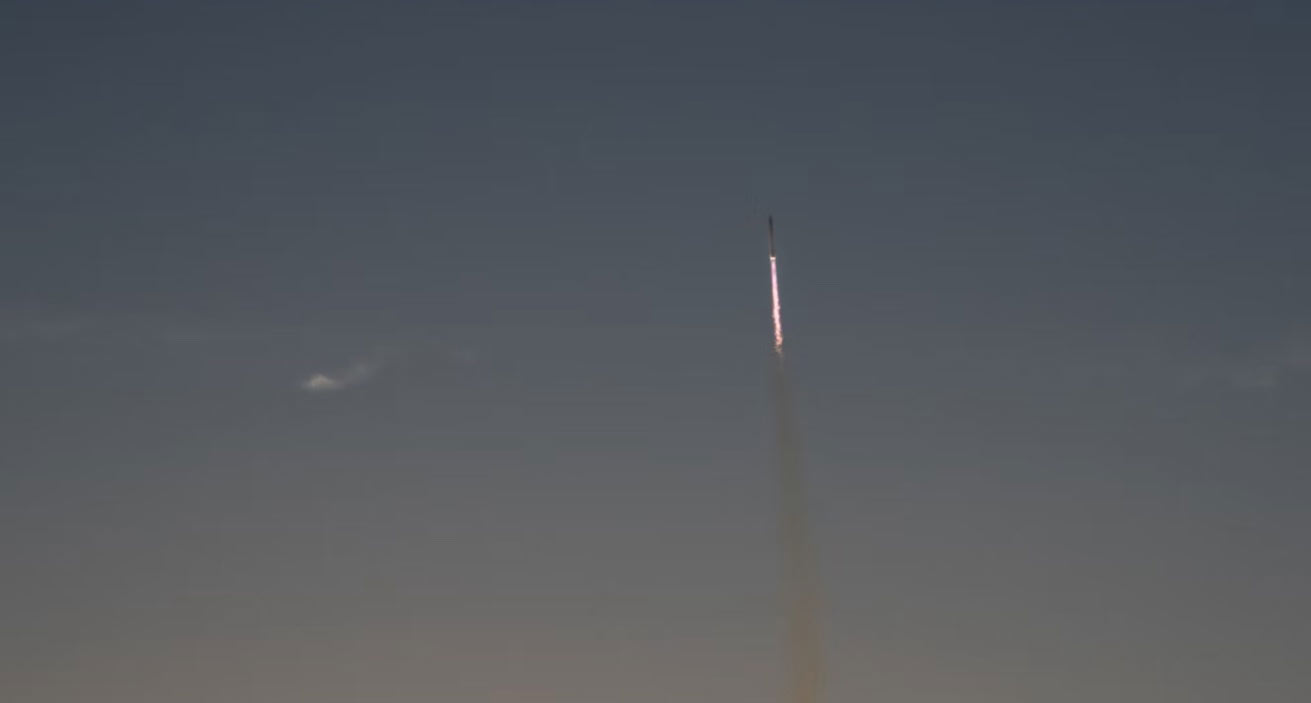 NASA SpaceX Falcon 9 Starlink 6-40