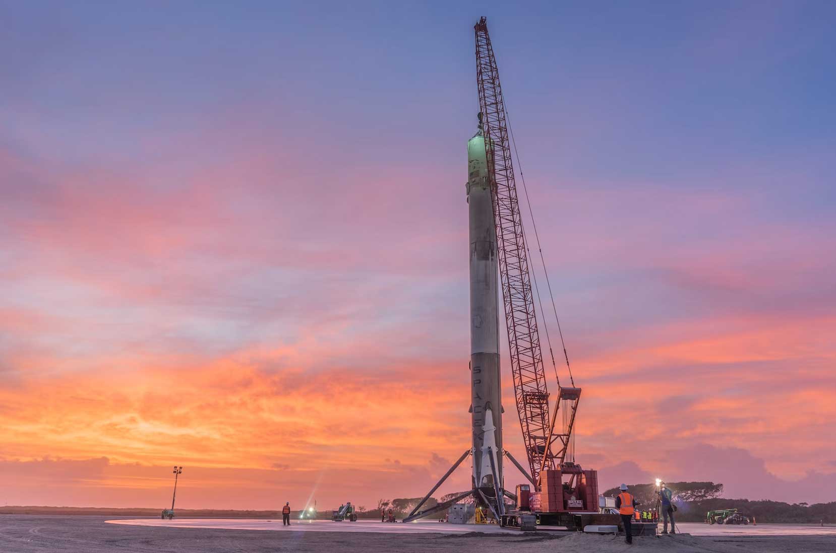 NASA SpaceX falcon 9 Inmarsat 6 F2 Mission Launch