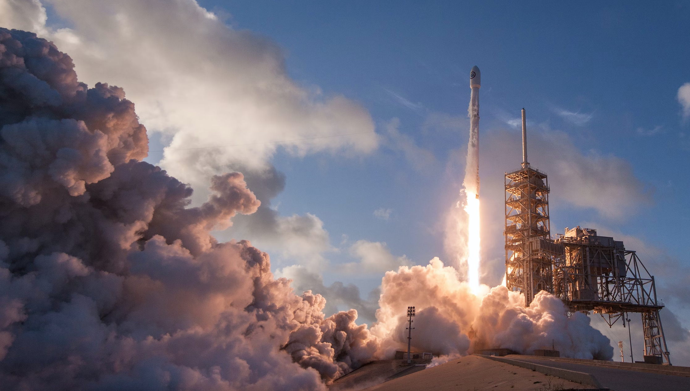 NASA SpaceX Falcon 9 Starlink 4-31 Rocket Launch